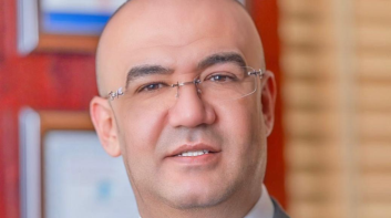قبل أن نزايد على الأطباء!!